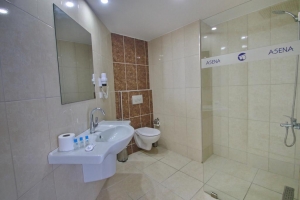 هتل آسنا کوش آداسی