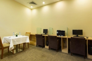 هتل سان اند اسکای ریگا دبی
