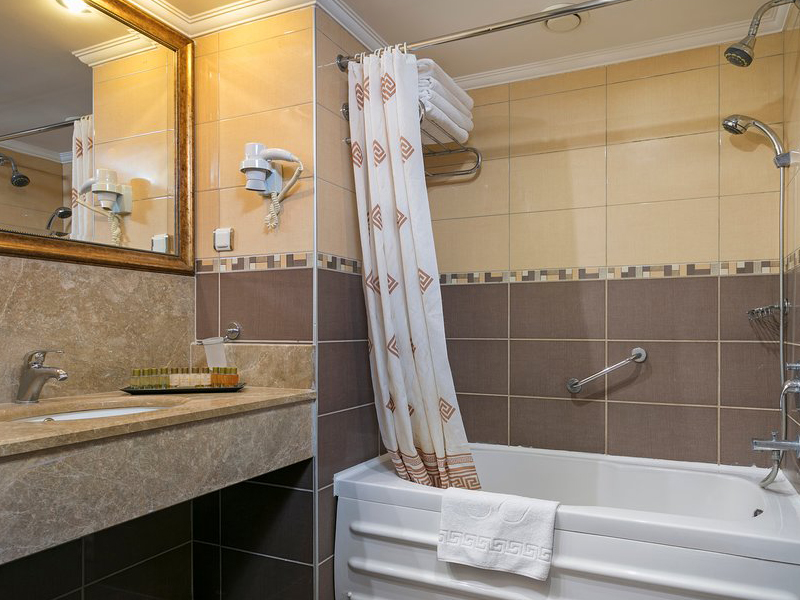 هتل کلاب سرا آنتالیا