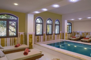 هتل کاو روتانا دبی