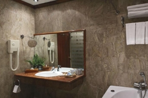هتل ارلز ریجنسی کندی